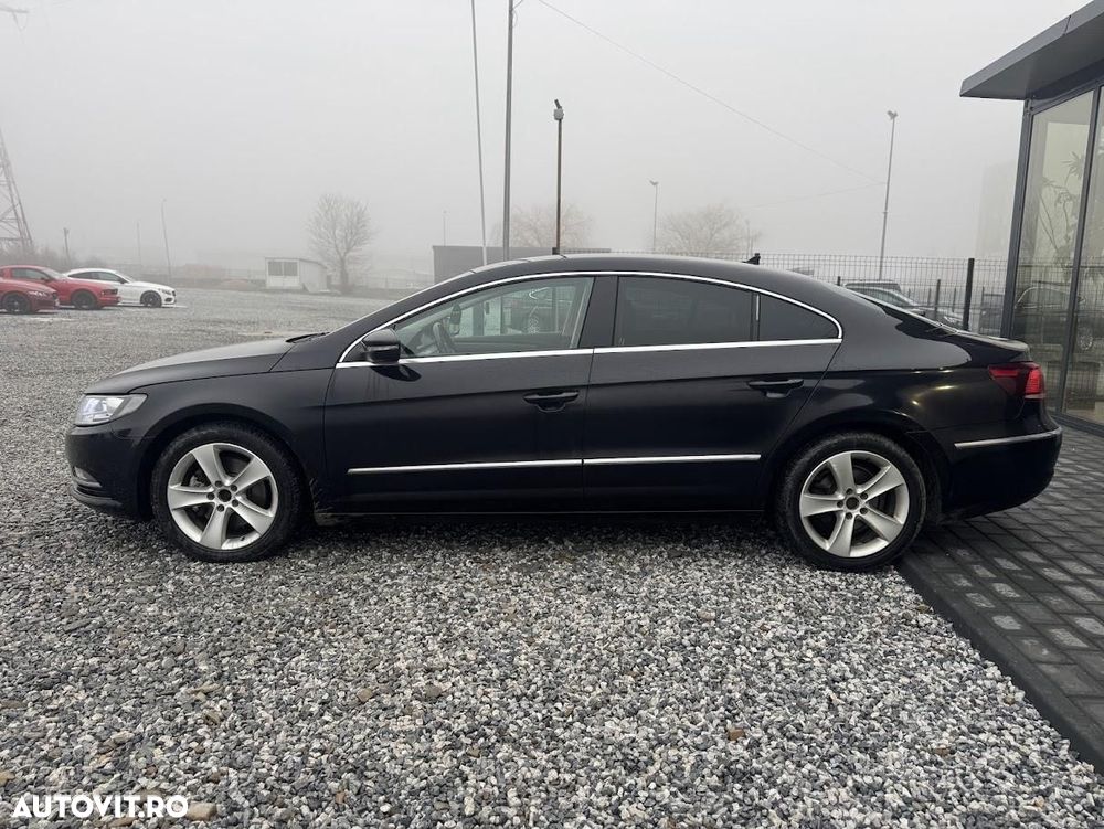 Volkswagen Passat CC - 11