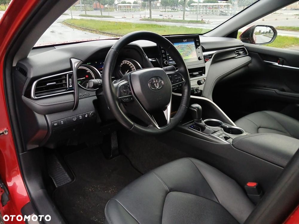 Toyota Camry 2.5 Hybrid Executive CVT - 13