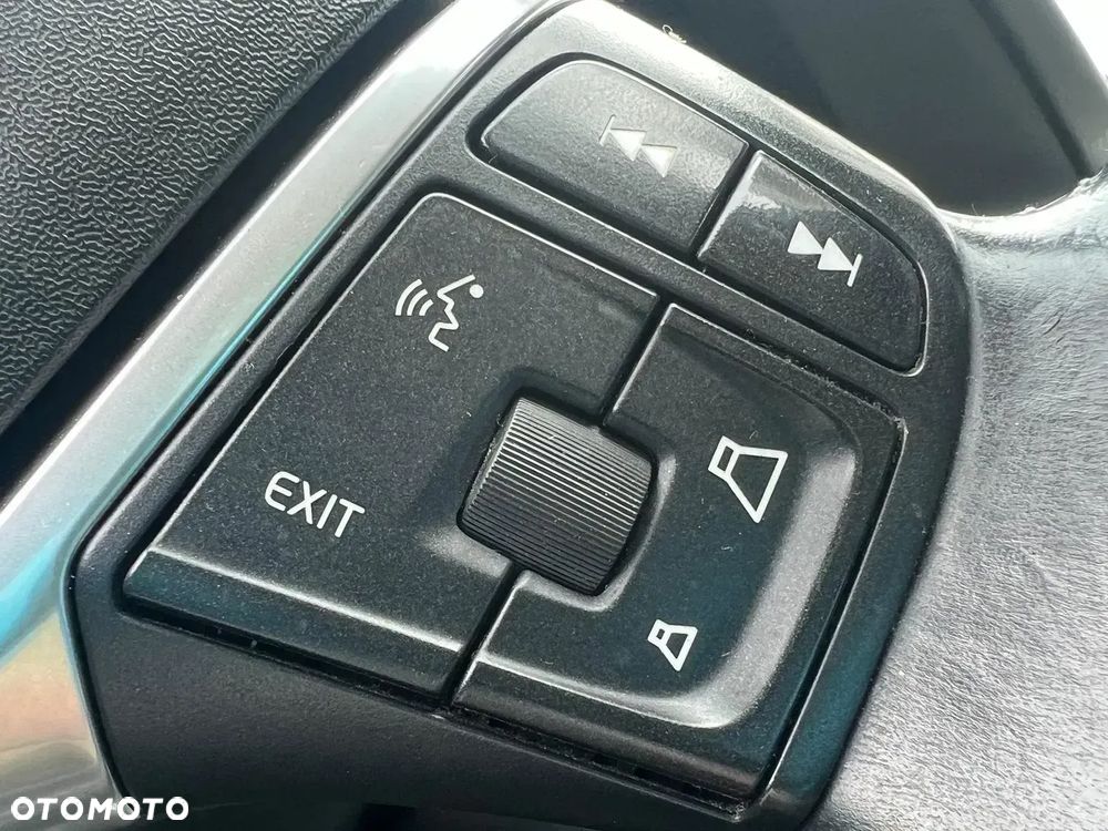 Volvo XC 60 2.4D AWD Summum - 16