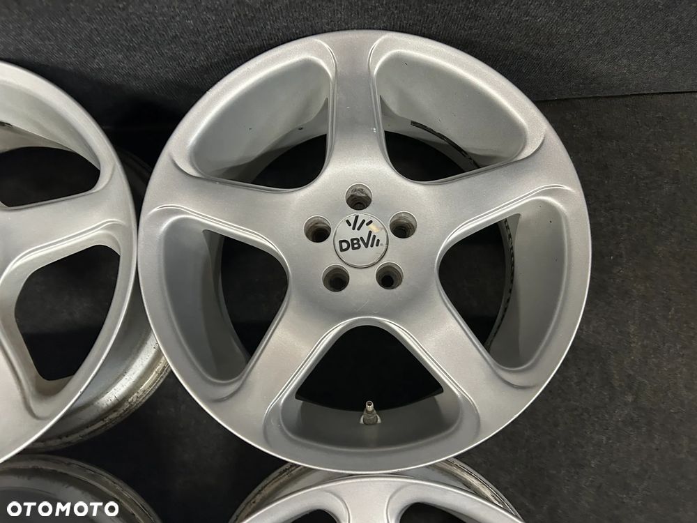 Alufelgi DBV Audi A3 8L, Audi TT, Golf 4, Seat Leon I 17 cali 5x100 4szt. - 18