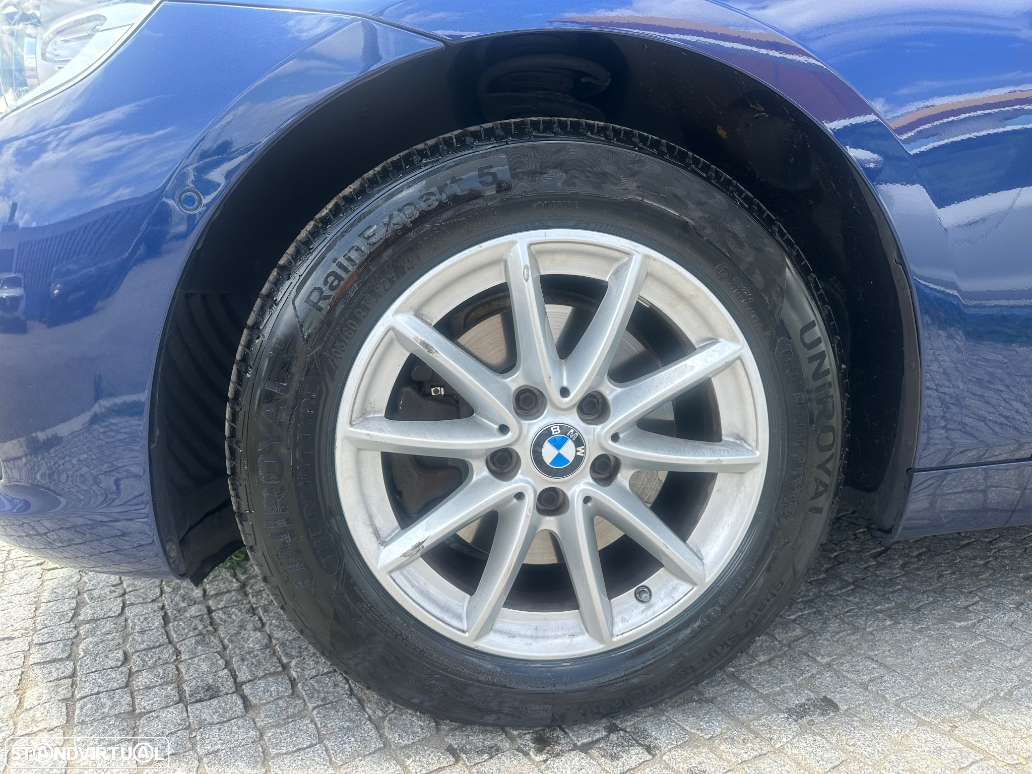 BMW 216 Gran Tourer d - 16
