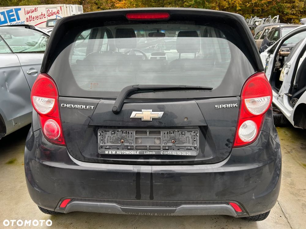 Kompletny Tył Chevrolet Spark Zderzak , lapy, klapa bagażnika, tylny pas - 1