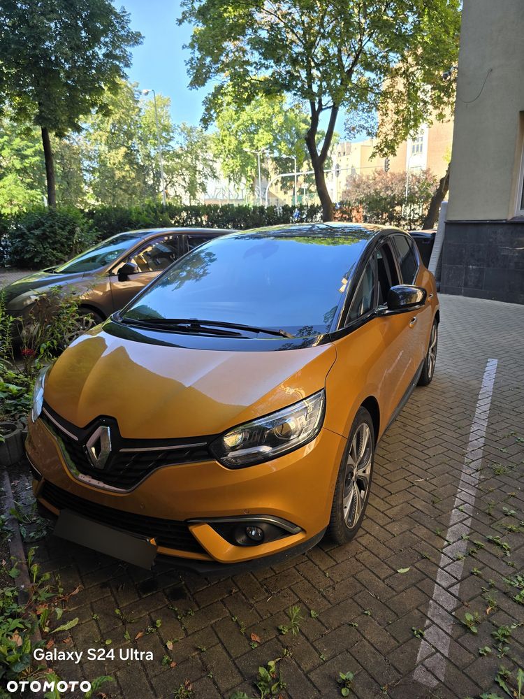 Renault Scenic 1.2 TCe Energy Bose - 24