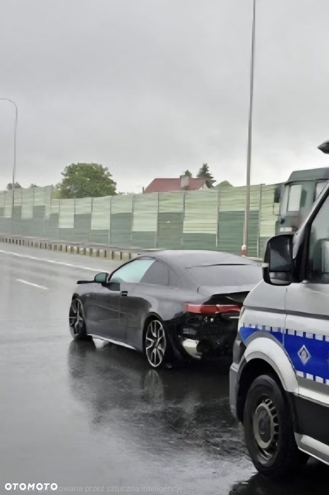 Mercedes-Benz Klasa E AMG 53 4-Matic+ 9G-TRONIC - 3