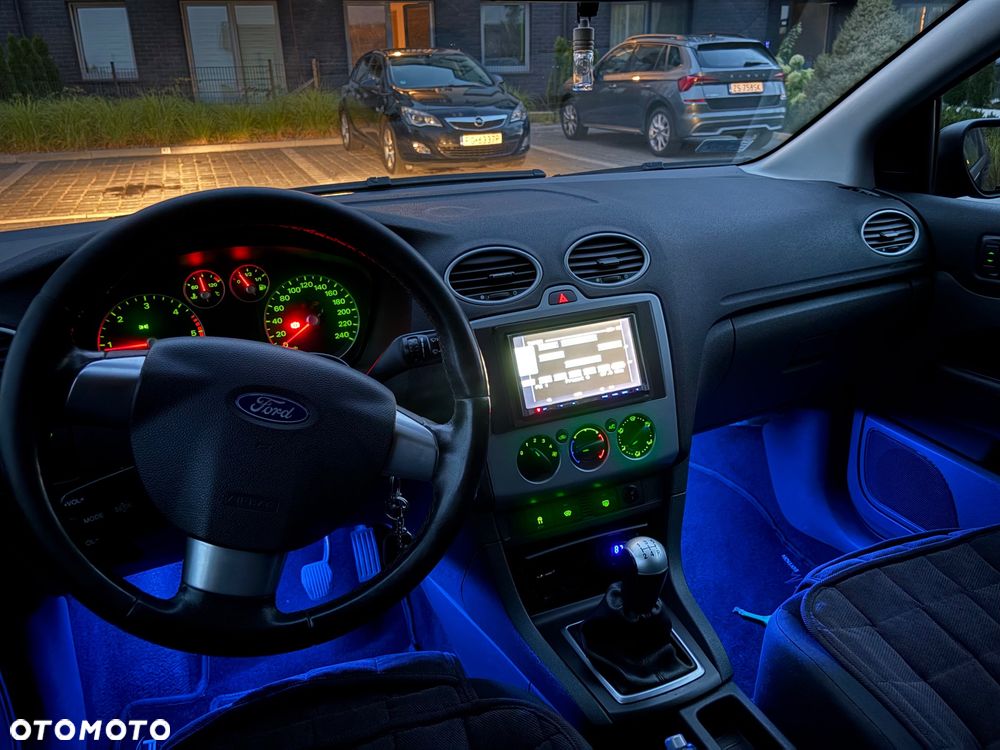 Ford Focus 1.8 TDCi Trend - 5