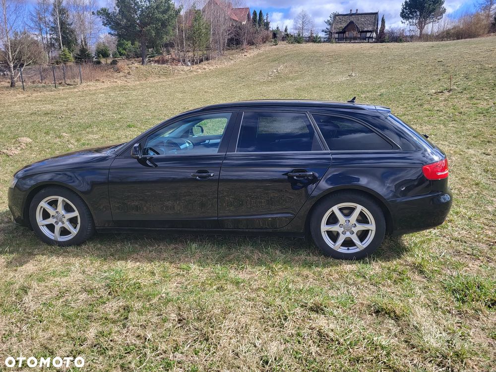 Audi A4 Avant - 6