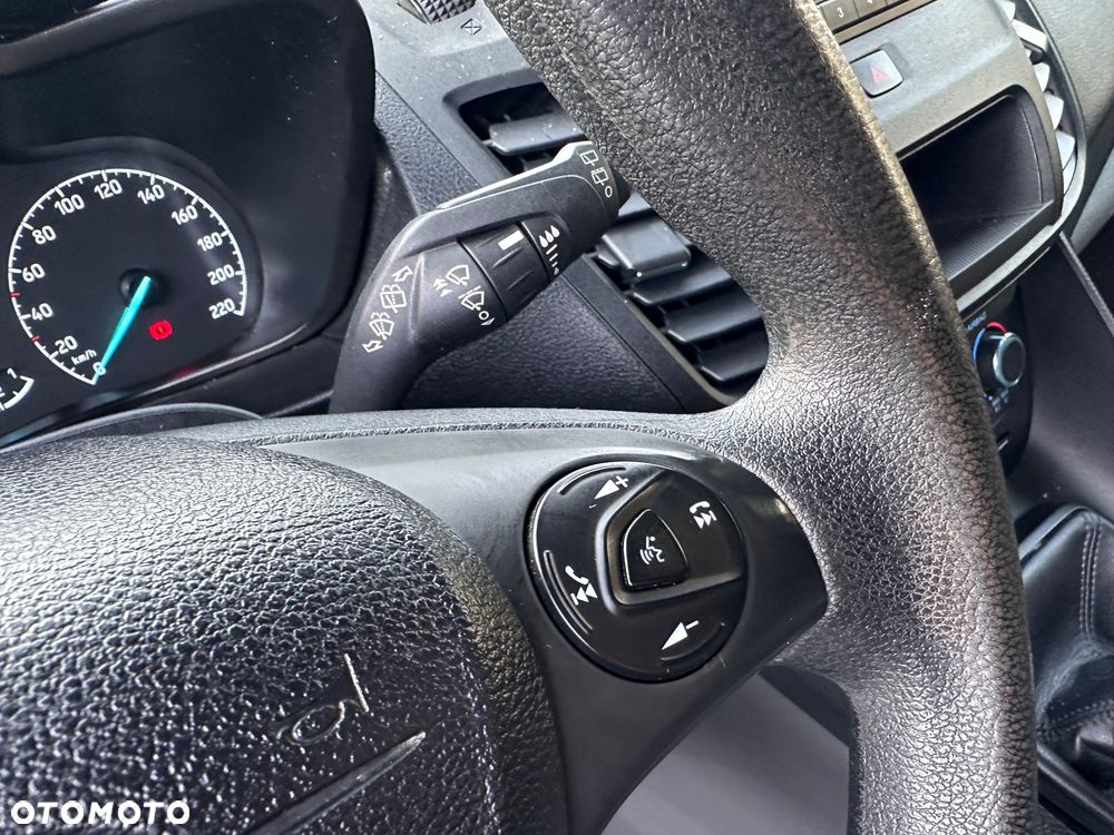 Ford Transit Connect - 18