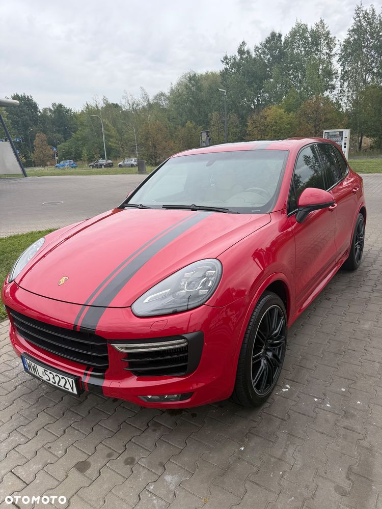 Porsche Cayenne GTS - 1