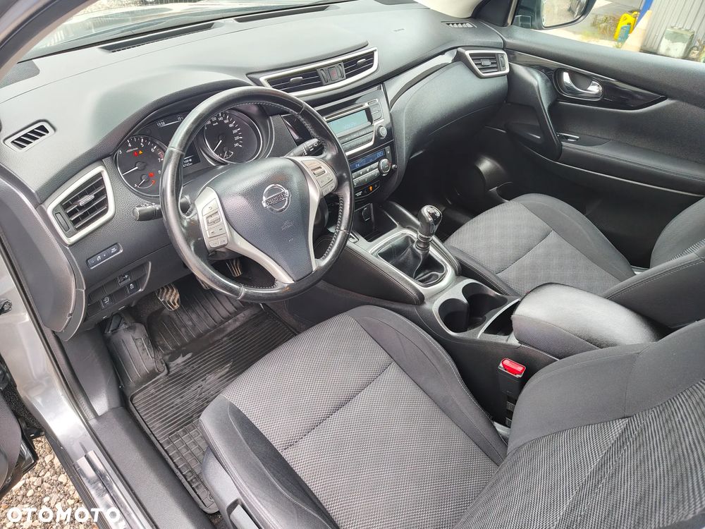 Nissan Qashqai 1.2 DIG-T Acenta EU6 - 14