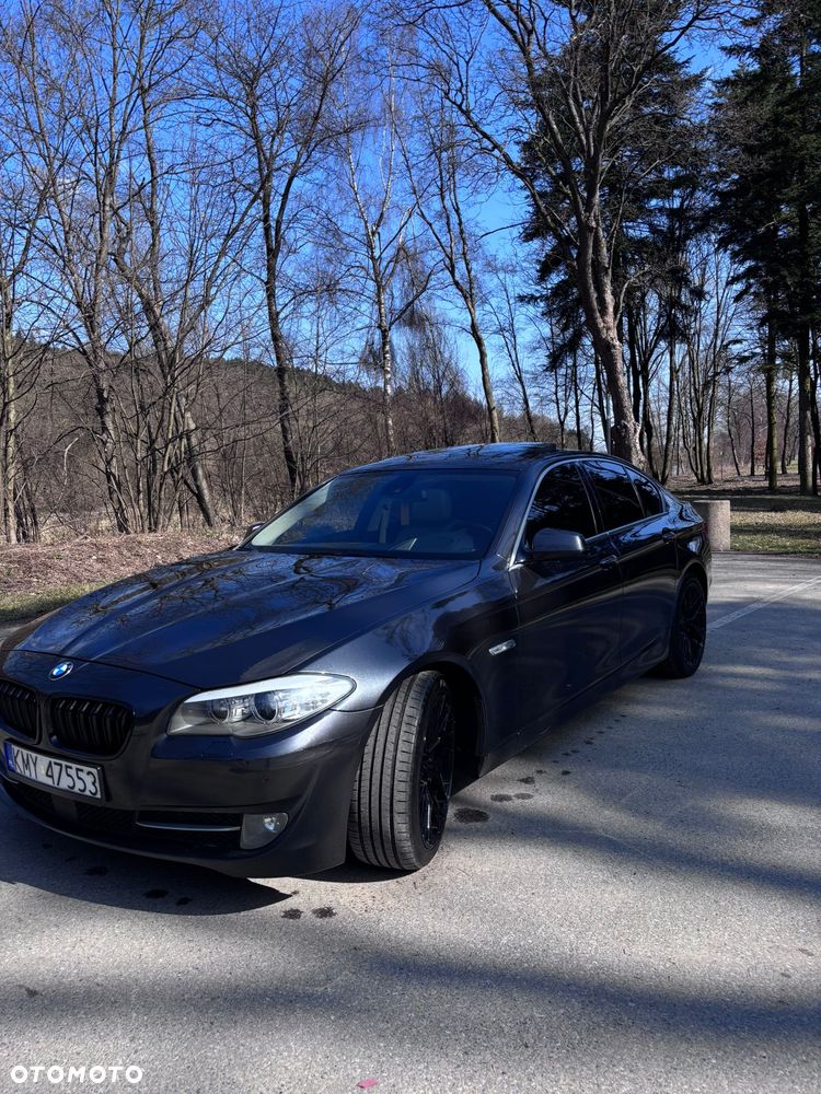 BMW Seria 5 520d - 13