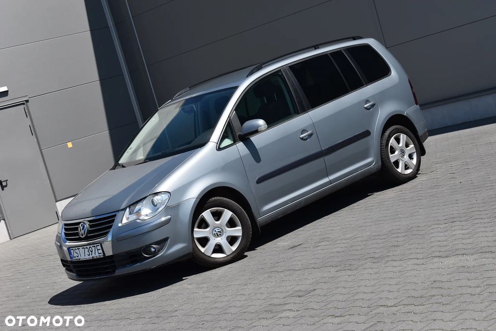 Volkswagen Touran 1.4 TSI Cross - 1