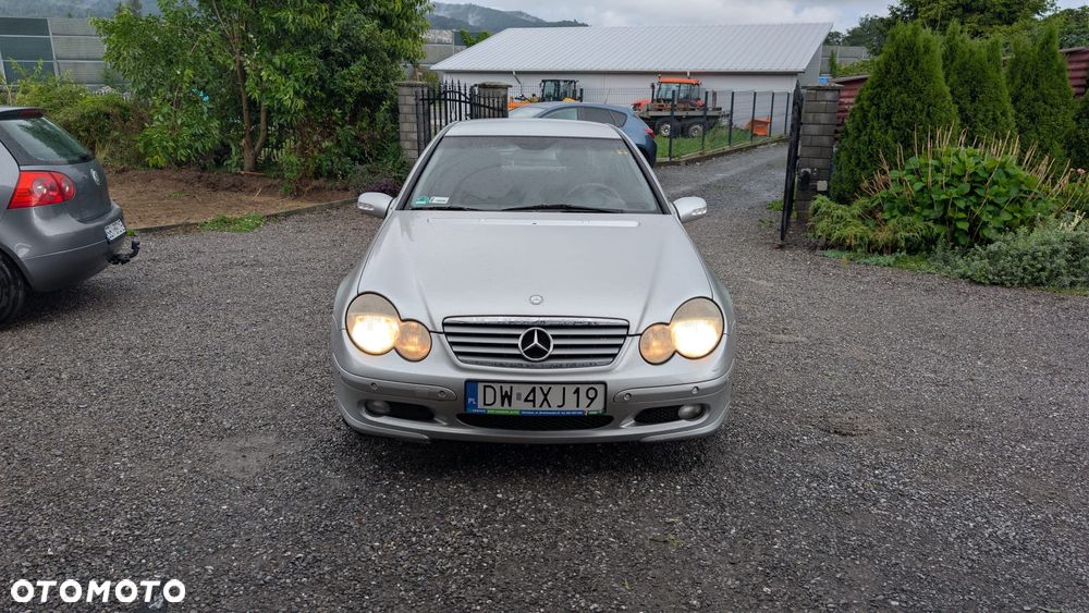 Mercedes-Benz Klasa C 180 Kompressor - 1