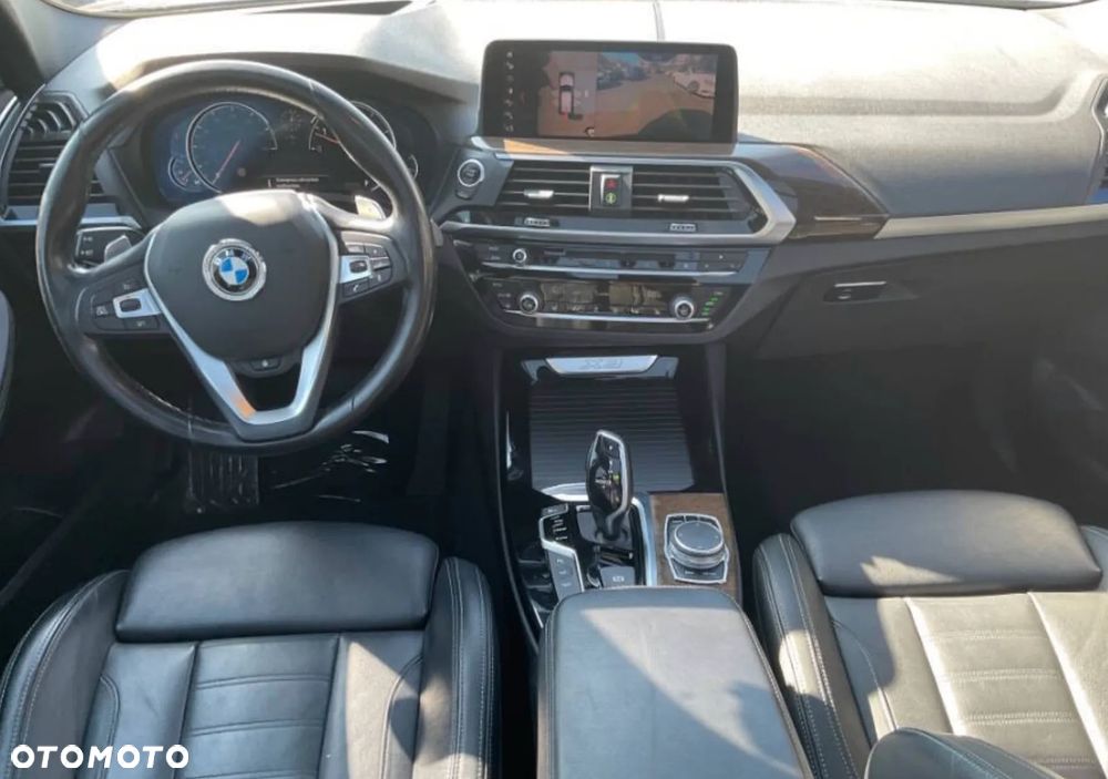BMW X3 xDrive30i Luxury Line sport - 10