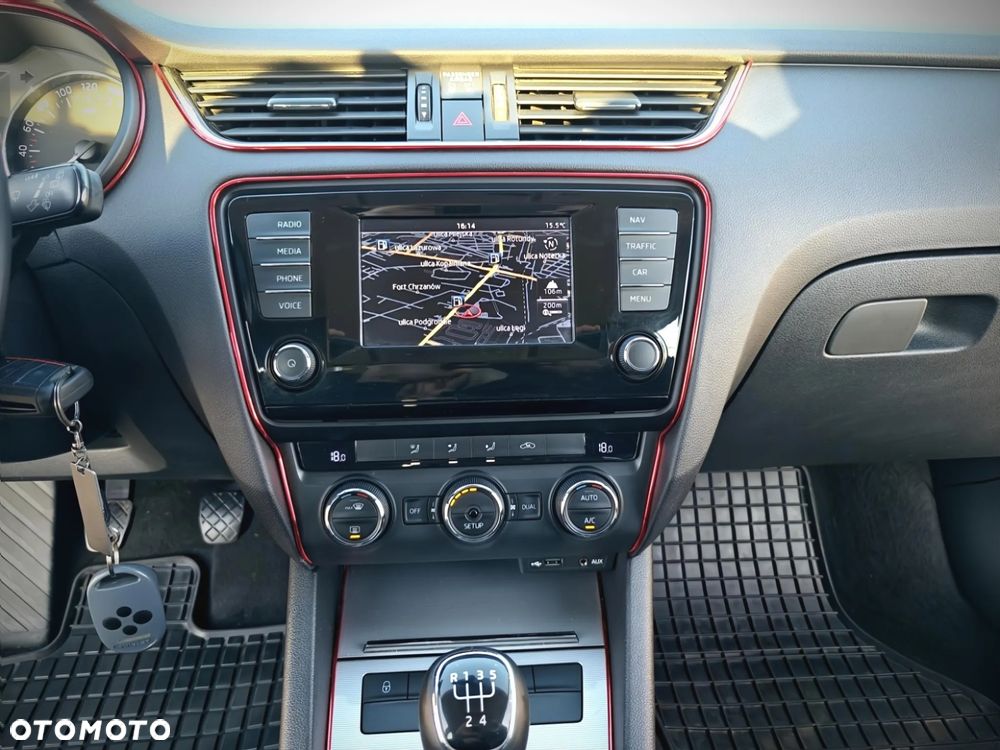 Skoda Octavia 1.6 TDI Ambition - 10