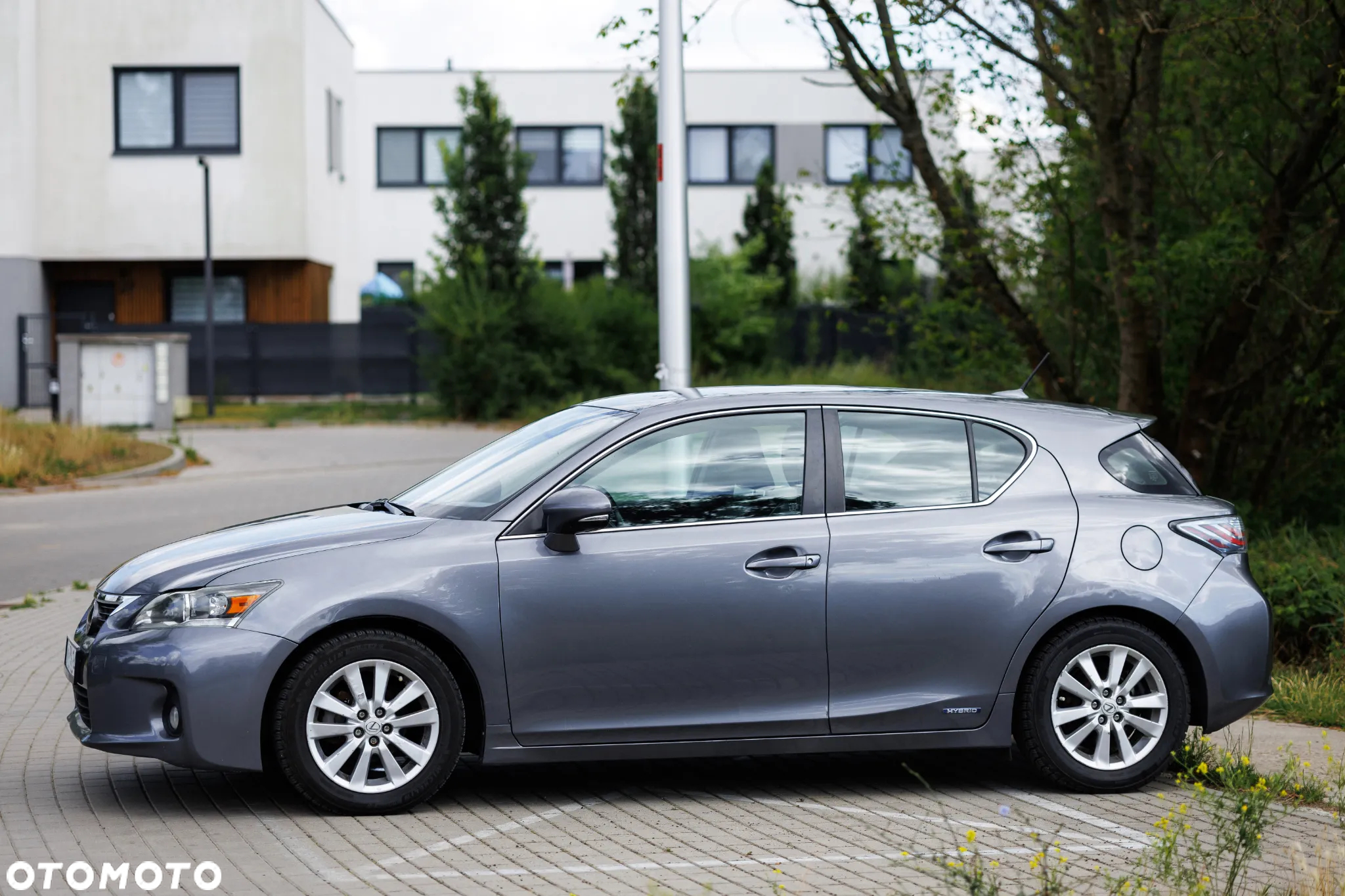 Lexus CT - 4