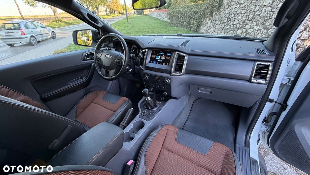 Ford Ranger Wildtrak - 17