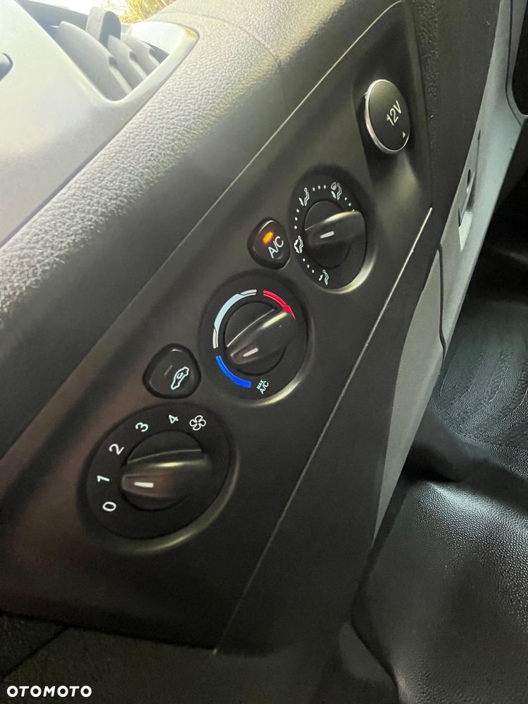 Ford Transit Custom - 22
