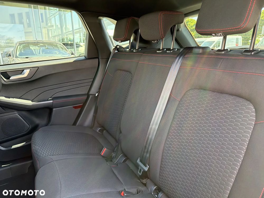 Ford Kuga 2.5 Duratec PHEV ST-LINE - 18