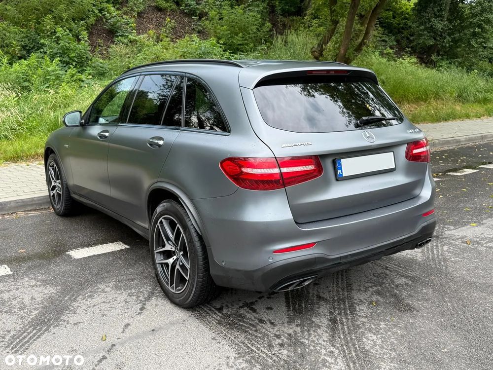 Mercedes-Benz GLC - 5