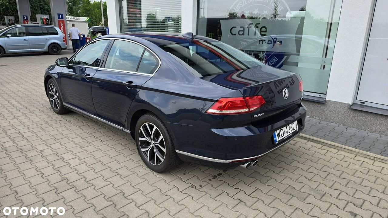 Volkswagen Passat - 3