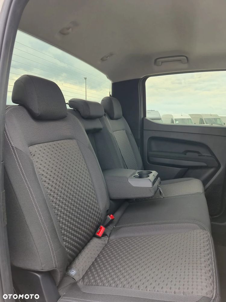 Volkswagen Amarok 2.0 TDI 4Mot Life - 11