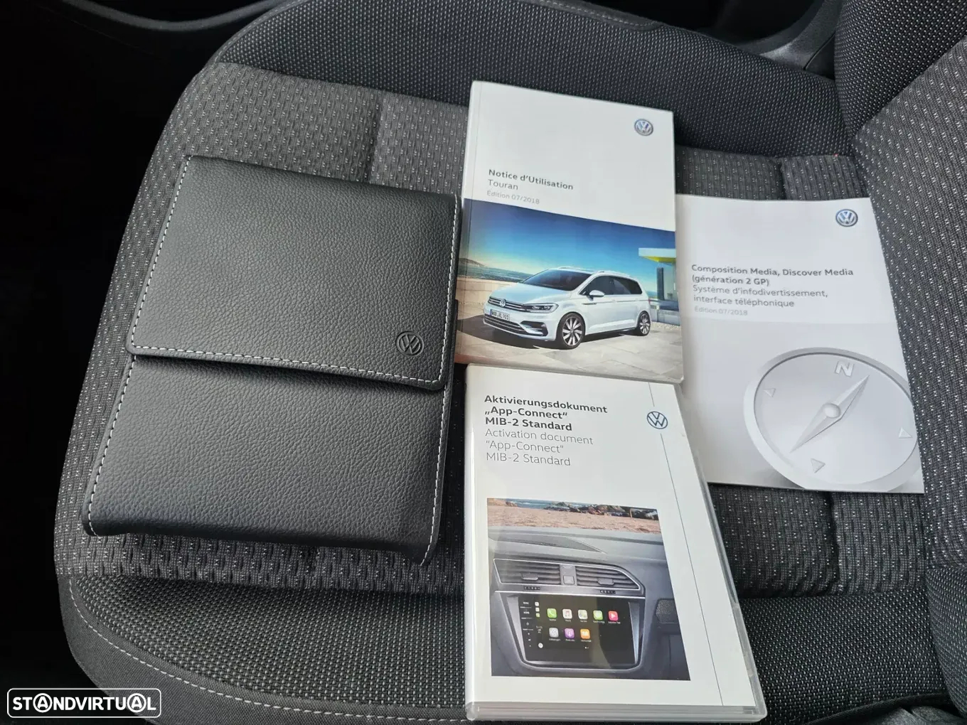 VW Touran 1.6 TDI Highline DSG - 18
