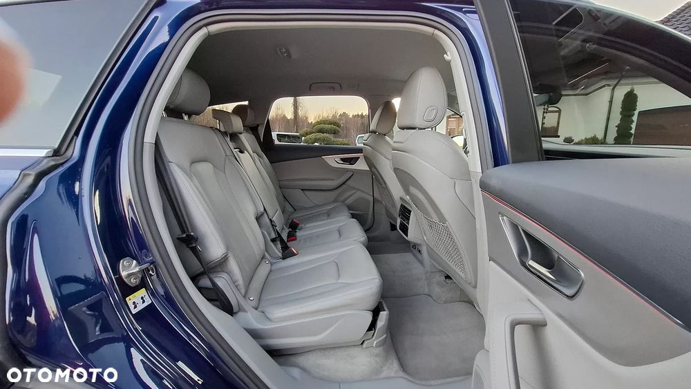 Audi Q7 50 TDI mHEV Quattro S Line Tiptr - 17