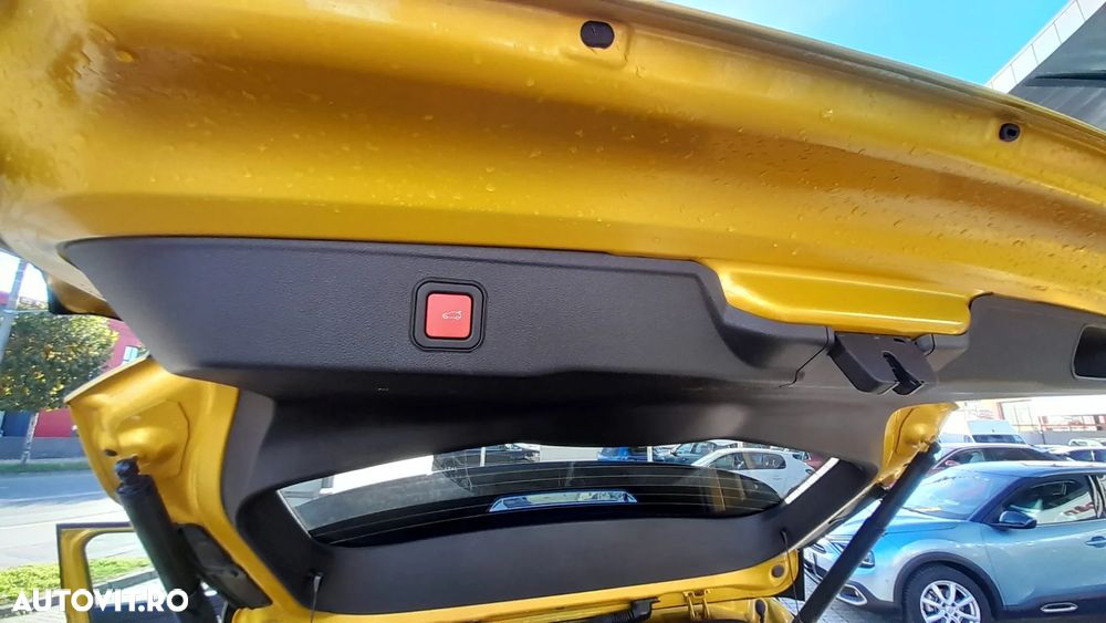 Jeep Avenger 1.2 AT6 Turbo MHEV Summit - 15