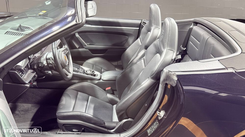 Porsche 911 (992) Carrera 4S PDK - 47