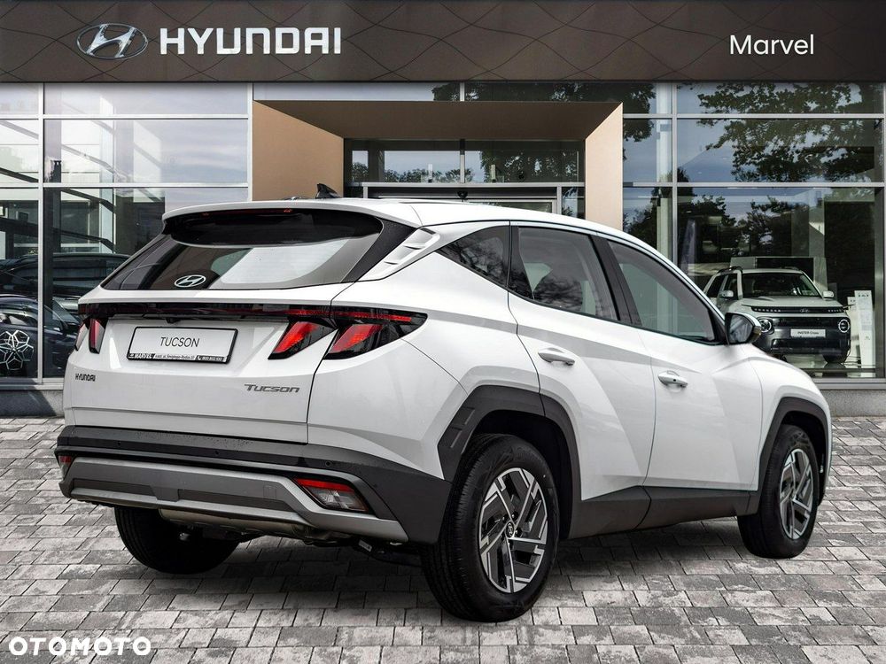 Hyundai Tucson - 4