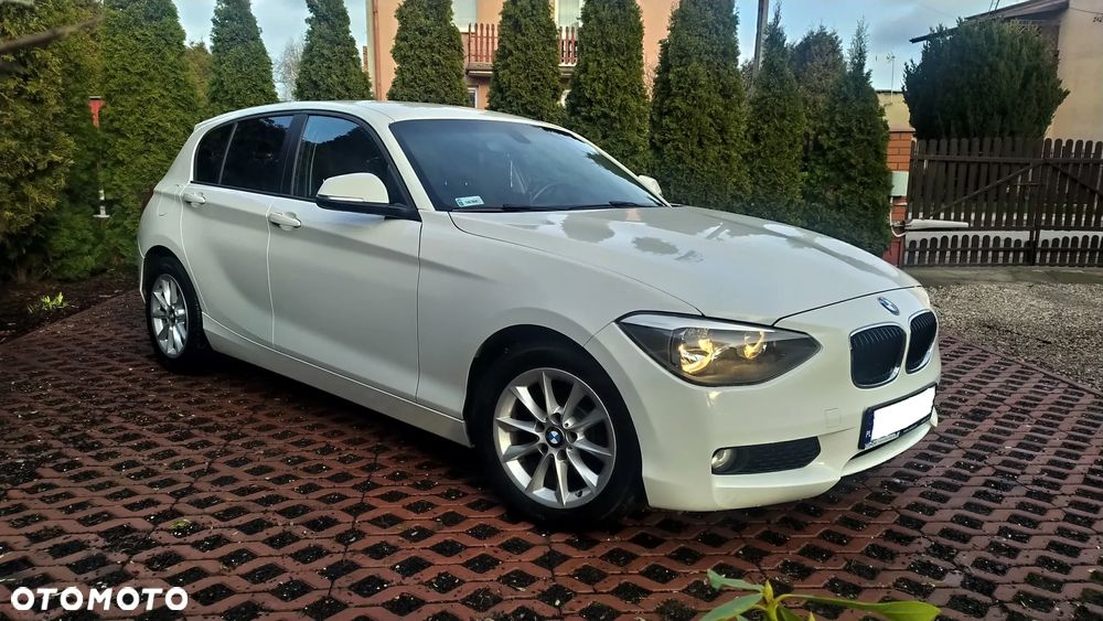 BMW Seria 1 116i Sport Line - 1