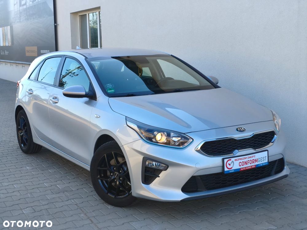 Kia Ceed 1.4 CVVT Dream Team Edition - 1