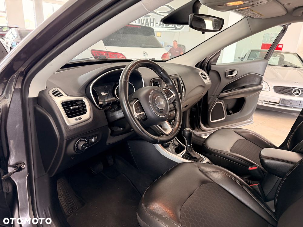 Jeep Compass 2.4I 4x4 CVT Limited - 24