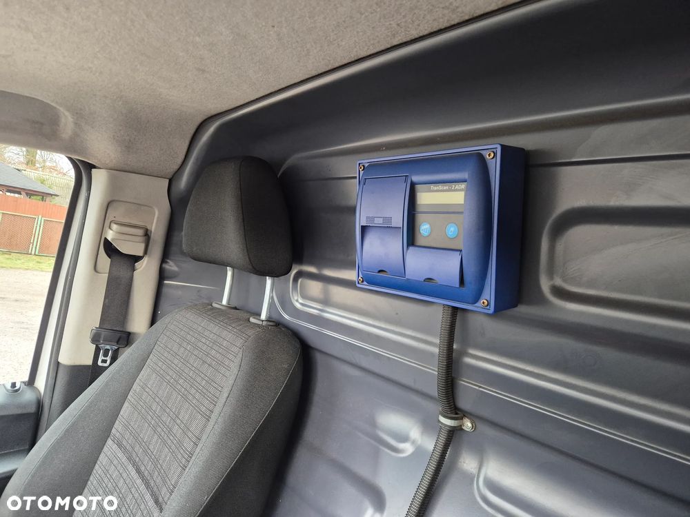 Mercedes-Benz Vito - 25