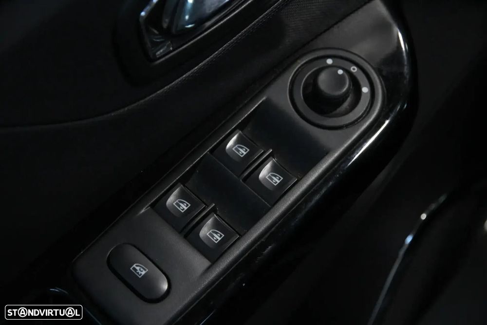 Renault Captur 2014 photo 3