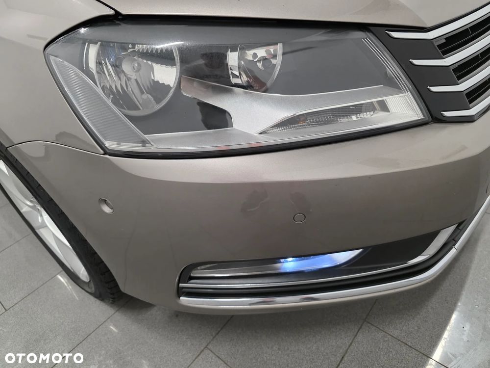 Volkswagen Passat 1.4 TSI BlueMotion Technology Comfortline - 27