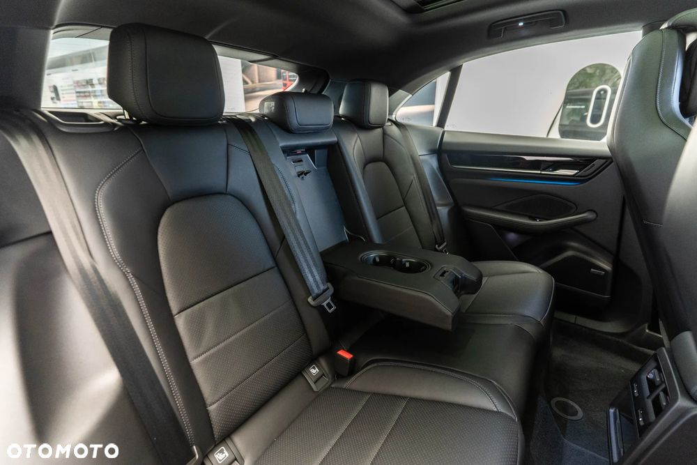 Porsche Macan 4 100kWh - 31
