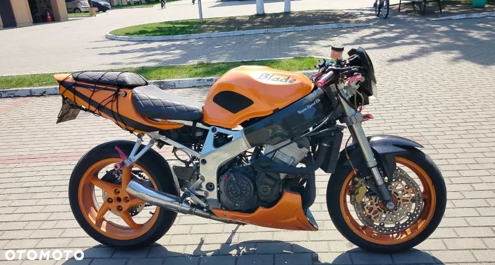 Honda CBR - 2