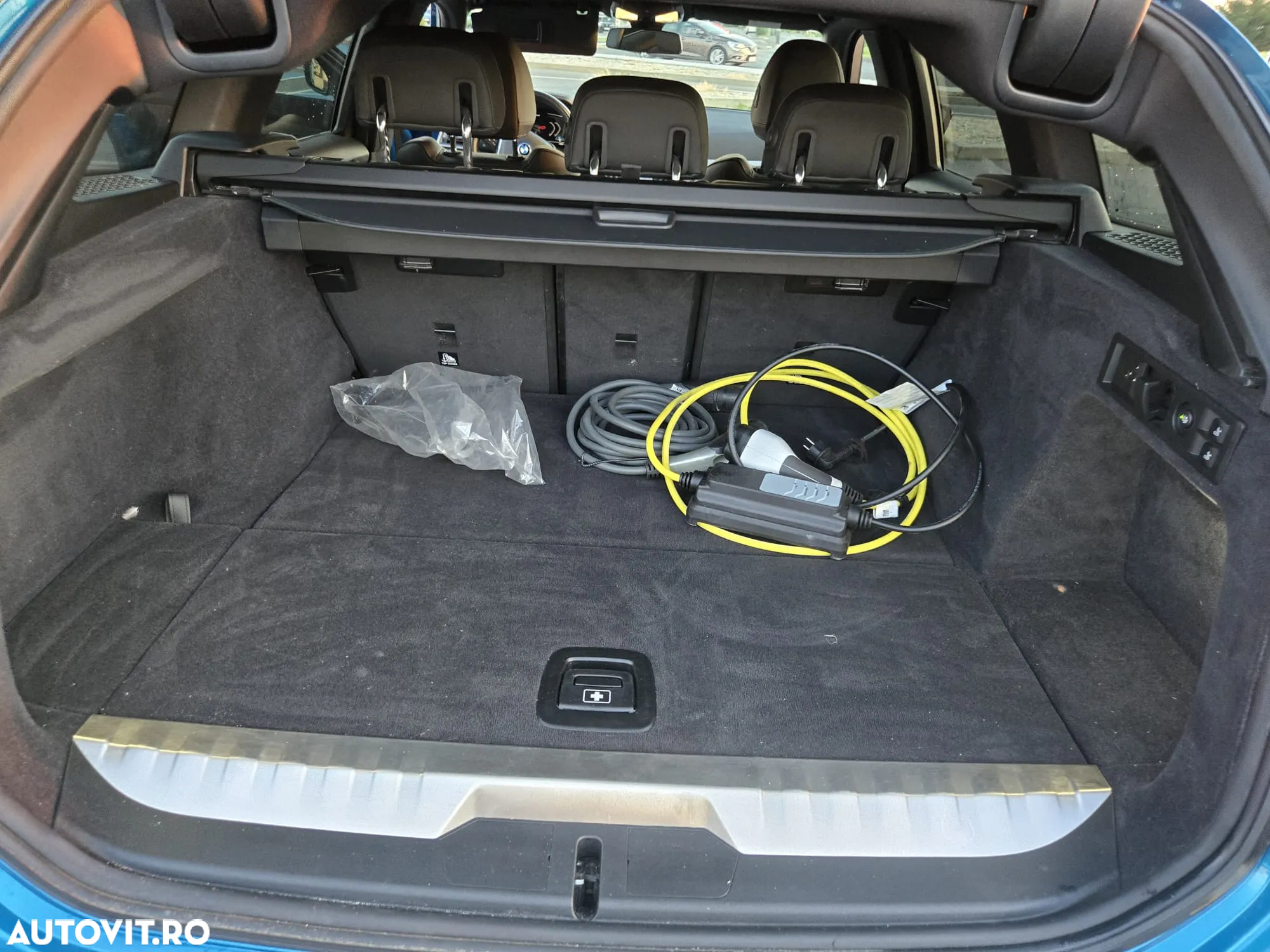 BMW Seria 3 330e xDrive AT PHEV - 9