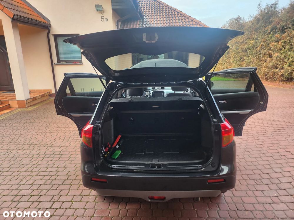 Suzuki Vitara 1.6 Comfort 2WD - 11