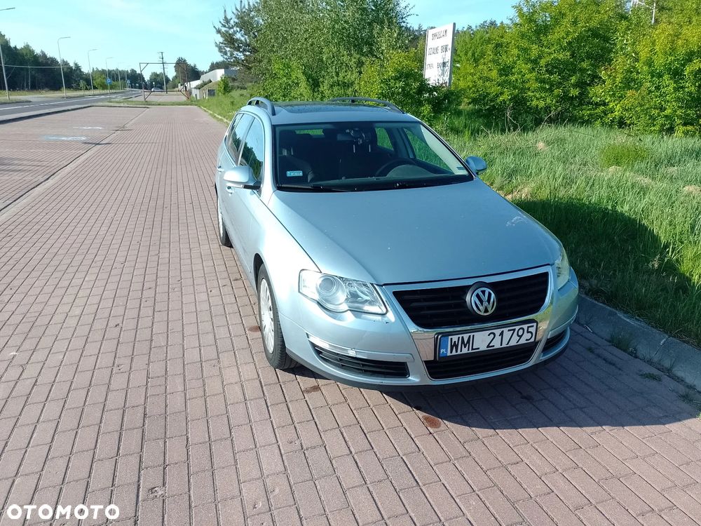 Volkswagen Passat 2.0 FSI Comfortline Tiptr - 1