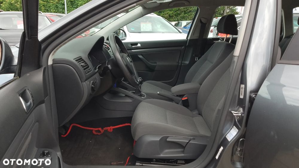 Volkswagen Golf Variant 1.6 Highline - 10