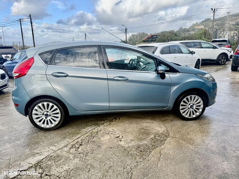 Ford Fiesta 1.6 TDCI Titanium - 45