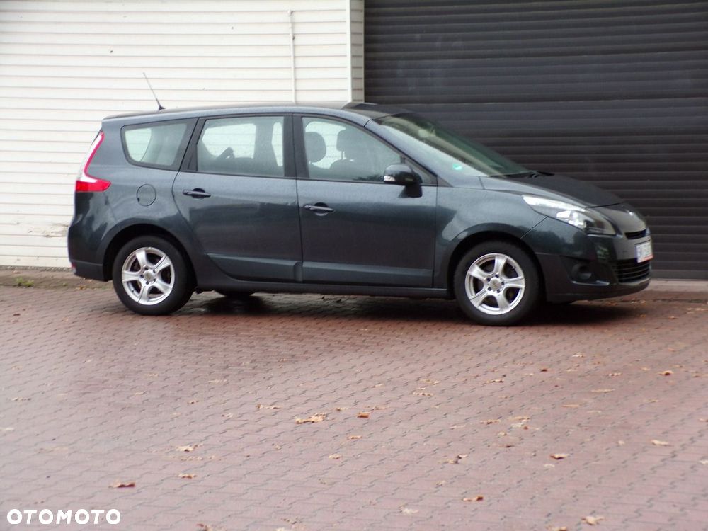 Renault Grand Scenic - 6