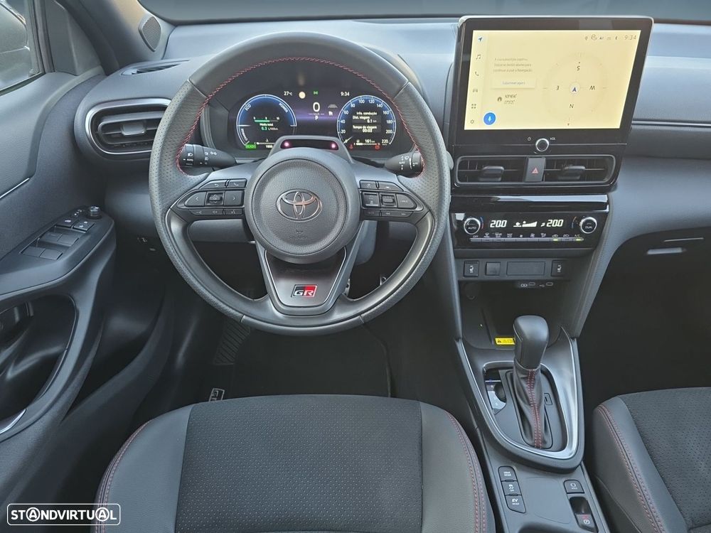 Toyota Yaris Cross 1.5 Hybrid GR Sport - 9