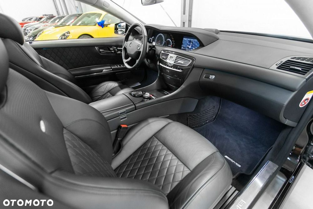 Mercedes-Benz CL - 19