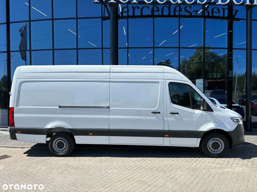 Mercedes-Benz Sprinter - 5