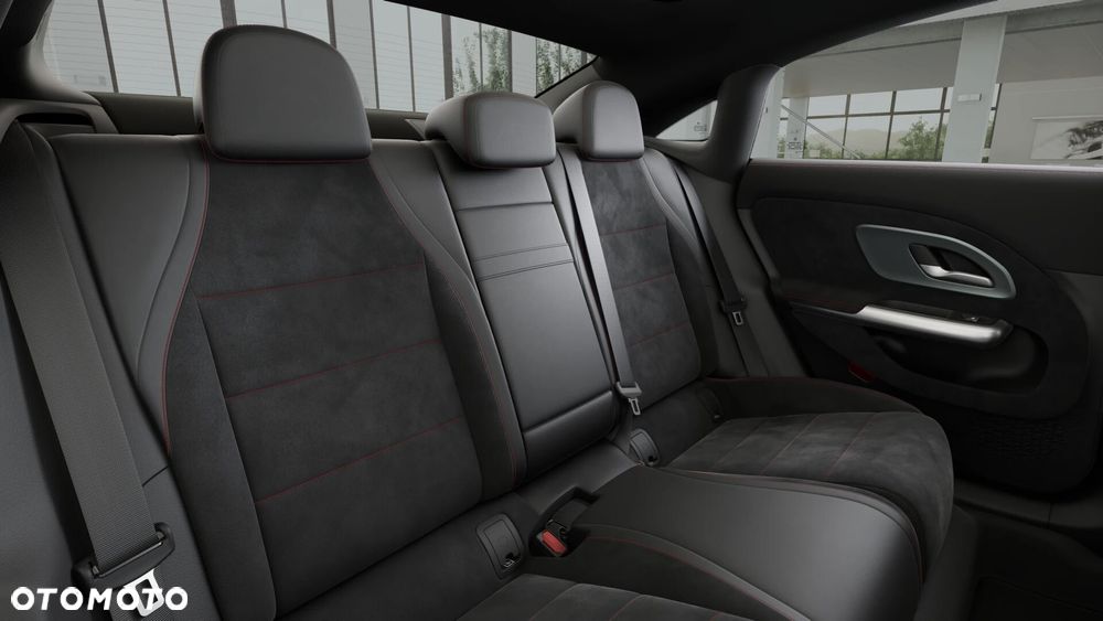 Mercedes-Benz CLA - 12