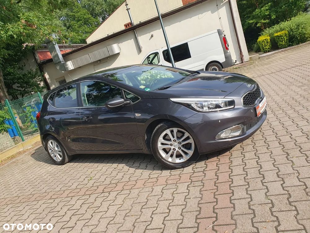 Kia Ceed 1.6 GDI XL - 19