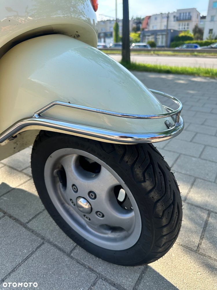 Vespa ET - 8